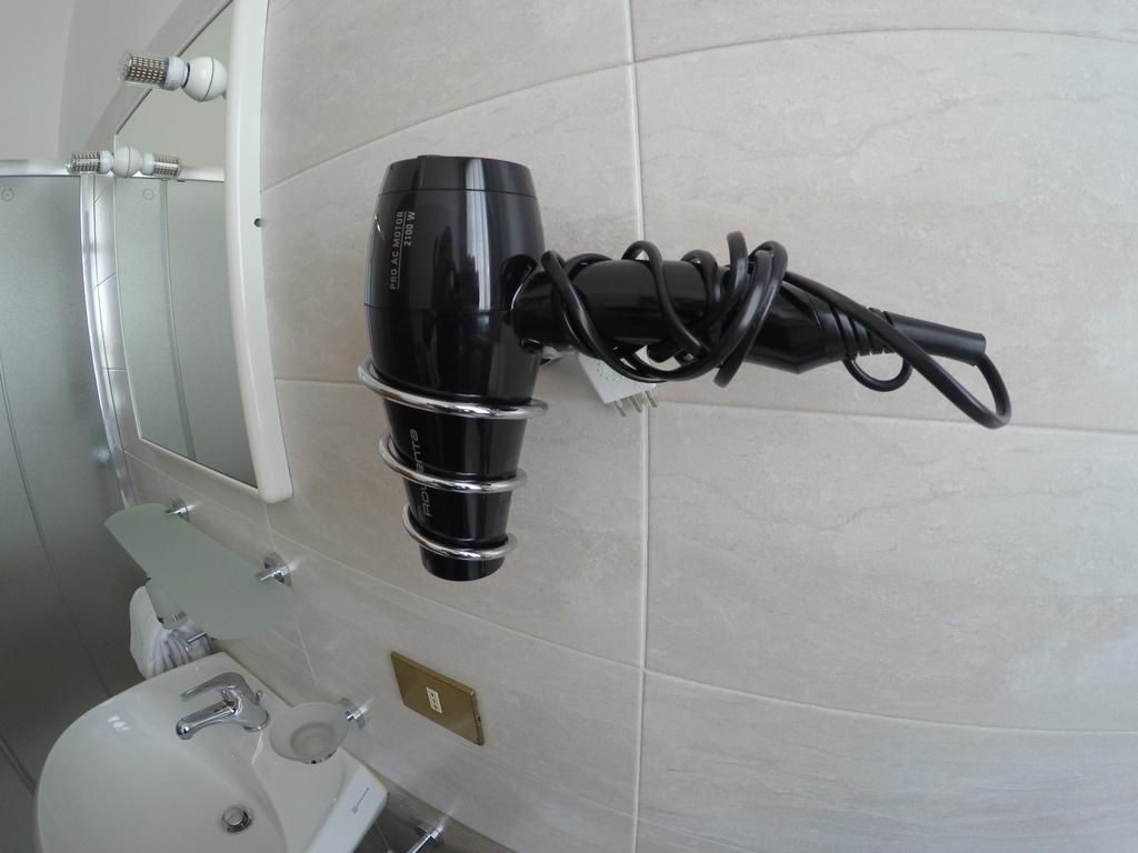Albergo Esperia Tabiano Terme Bagian luar foto